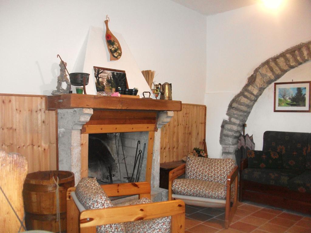 Casino Tonti Iarussi Villa Forli del Sannio Bagian luar foto