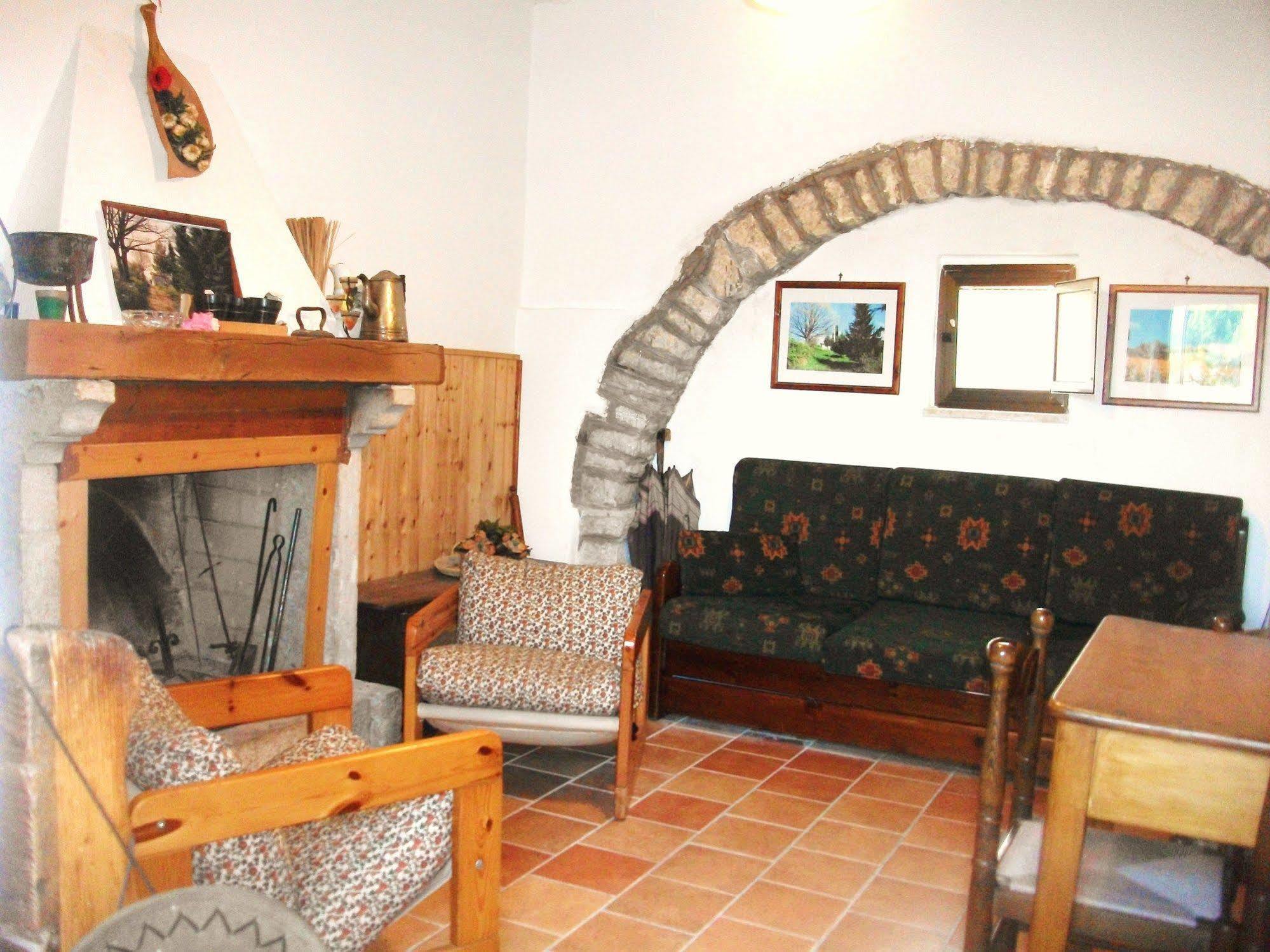Casino Tonti Iarussi Villa Forli del Sannio Bagian luar foto